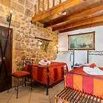Cava D'oro فندق
