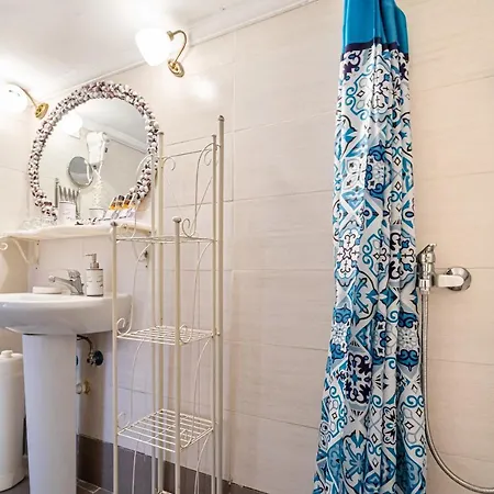 Cava D'oro Hotel 3*
