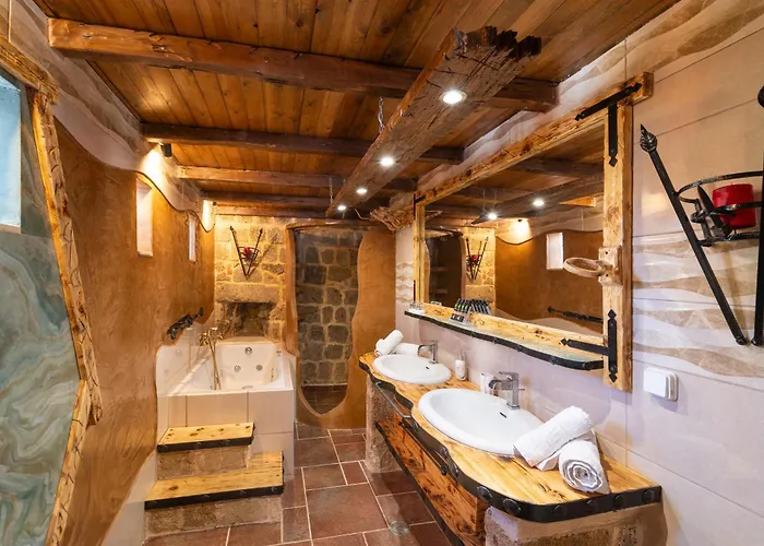 Hotell Cava D'oro 3*