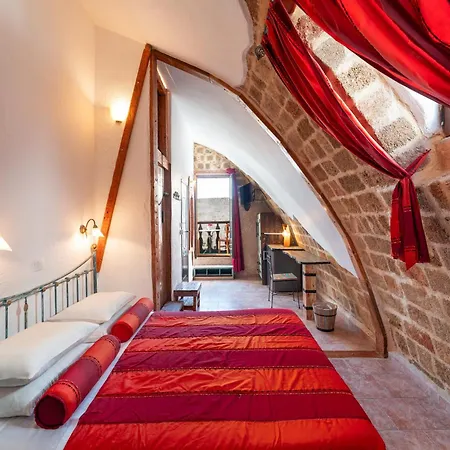 Cava D'oro Hotell