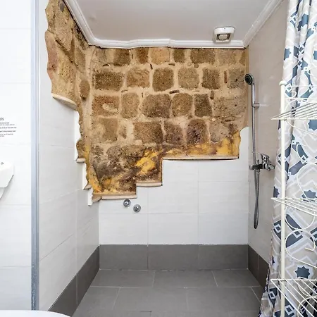 Cava D'oro 3* עיר רודוס